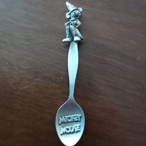 Vintage Disney Fantasia Sorcerer Mickey Mouse Collector's Souvenir Pewte…